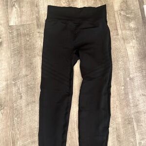 Black leggings,size:M